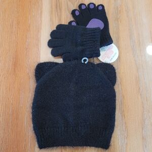 NWT Kids Black and Purple Bear Ear Hat and Gloves Set